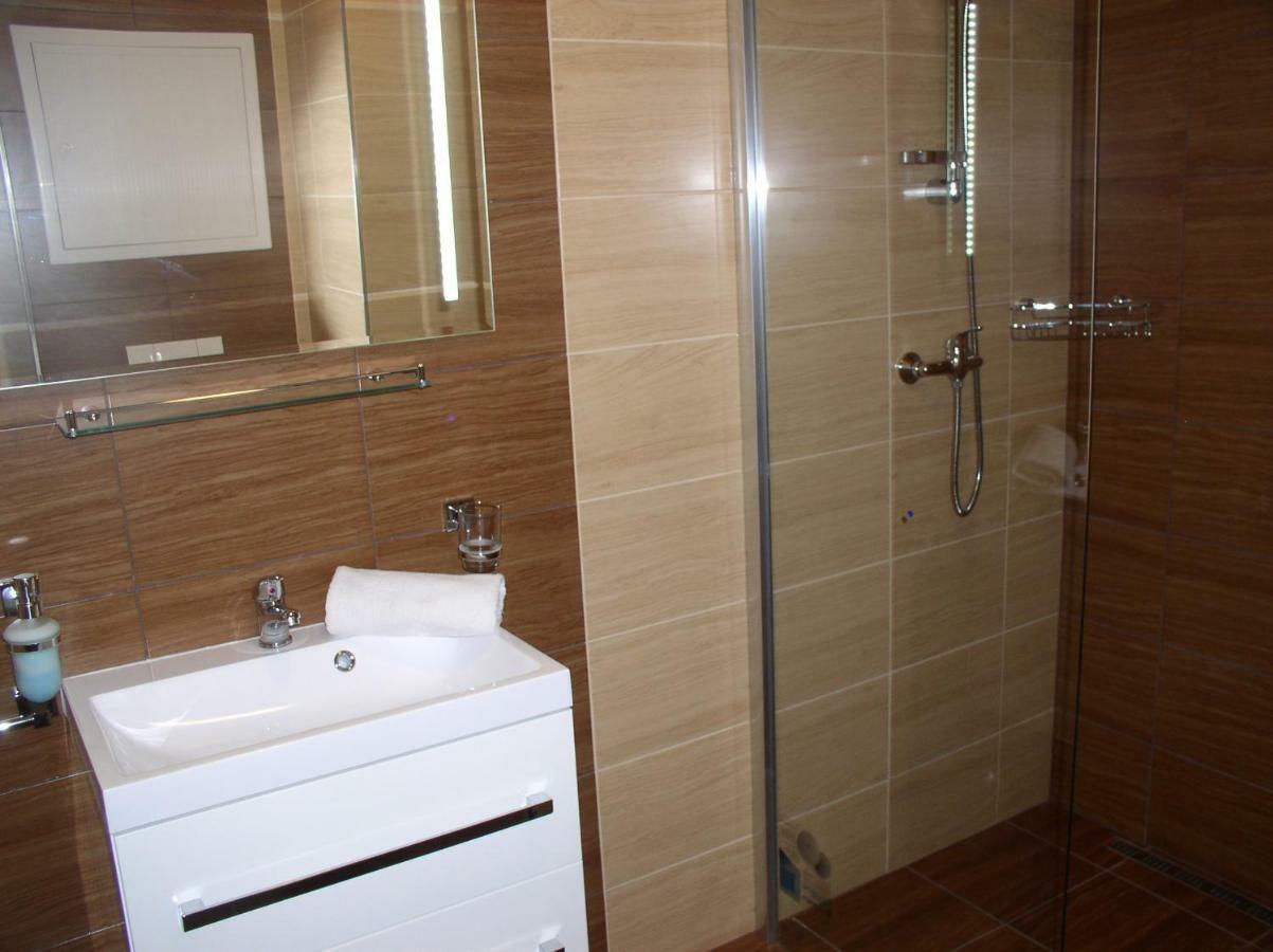 Apartman Cyril A 104 Vysoké Tatry Exteriör bild